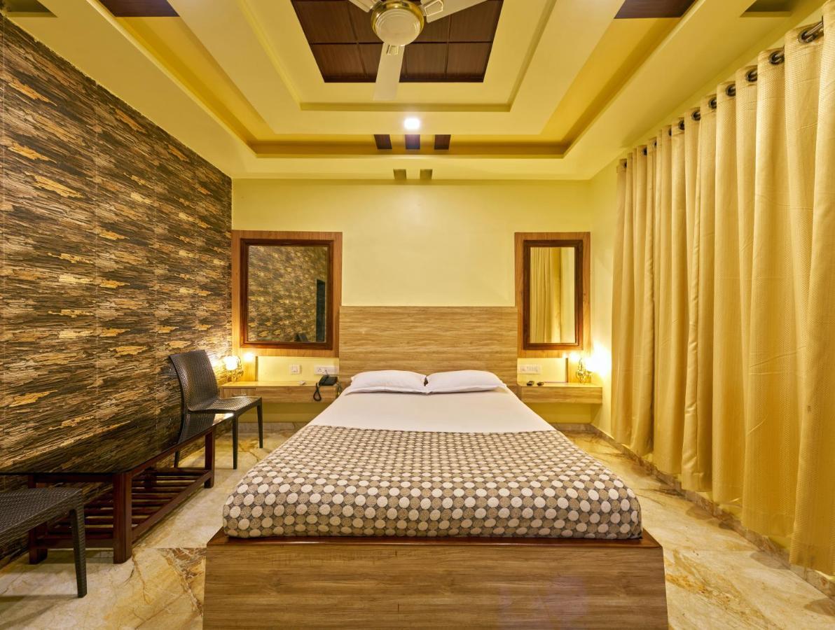 Hotel Saptarang Residency Panhala Exterior foto