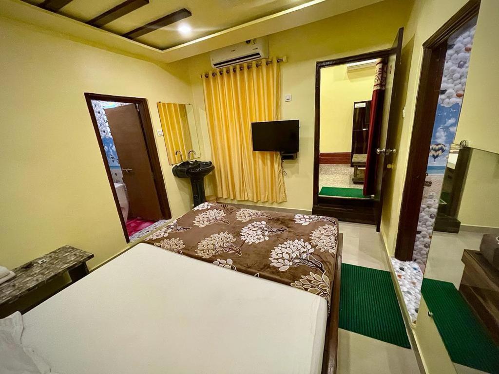 Hotel Saptarang Residency Panhala Exterior foto