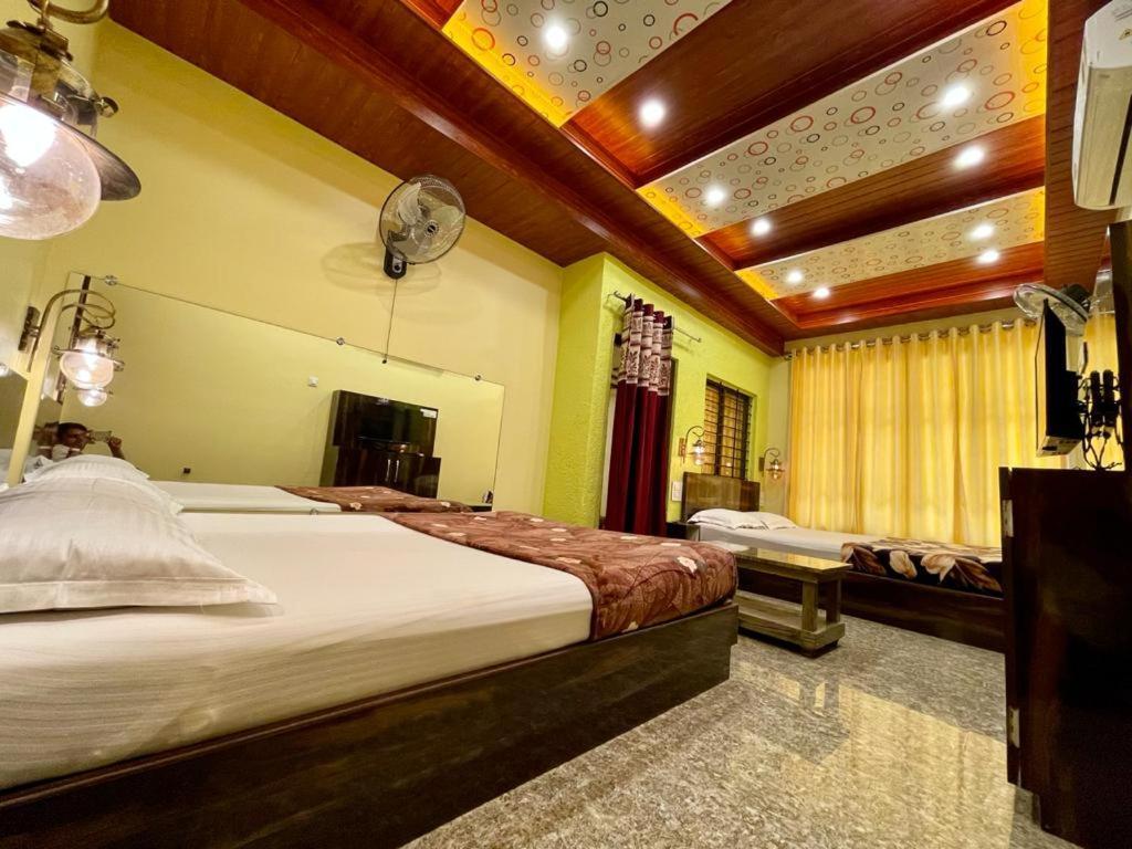 Hotel Saptarang Residency Panhala Exterior foto