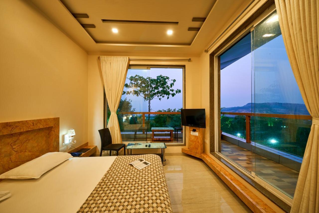 Hotel Saptarang Residency Panhala Exterior foto